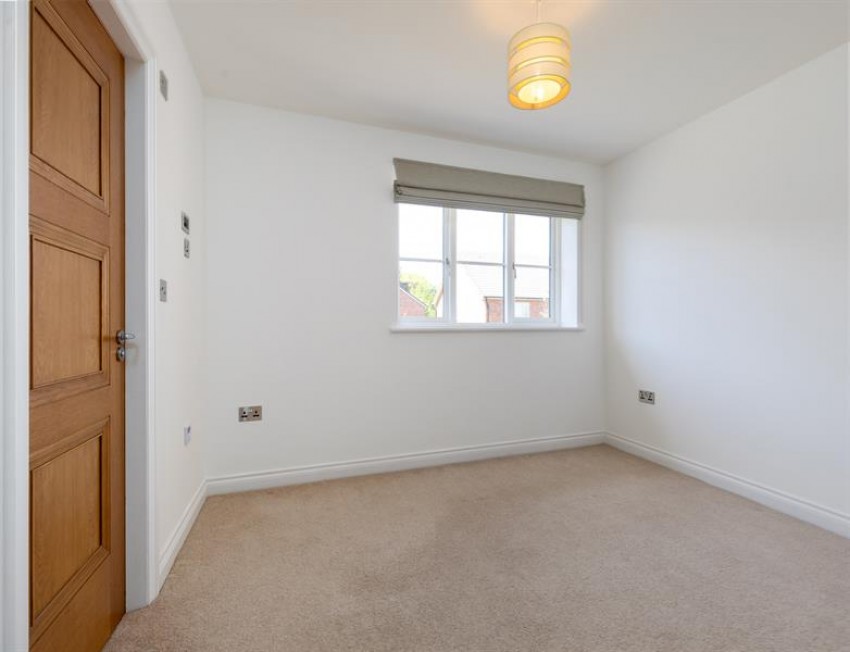 Images for Elegant modern living at Larch House, Delamere
