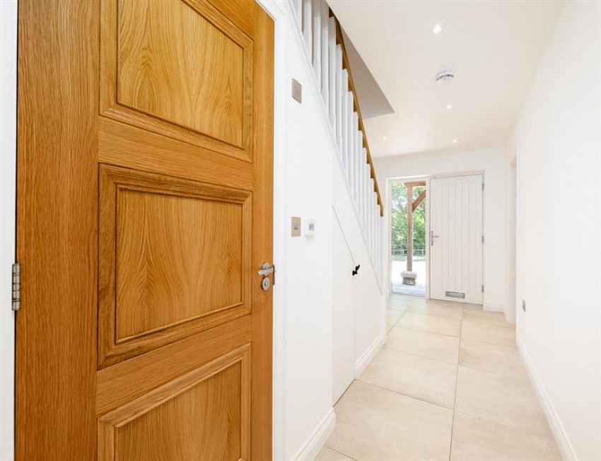 Images for Elegant modern living at Larch House, Delamere