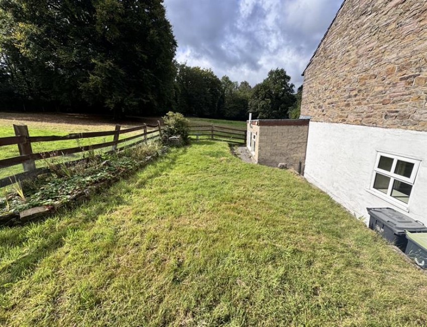 Images for Garden Head Cottage, Whitehough, Chinley, High Peak