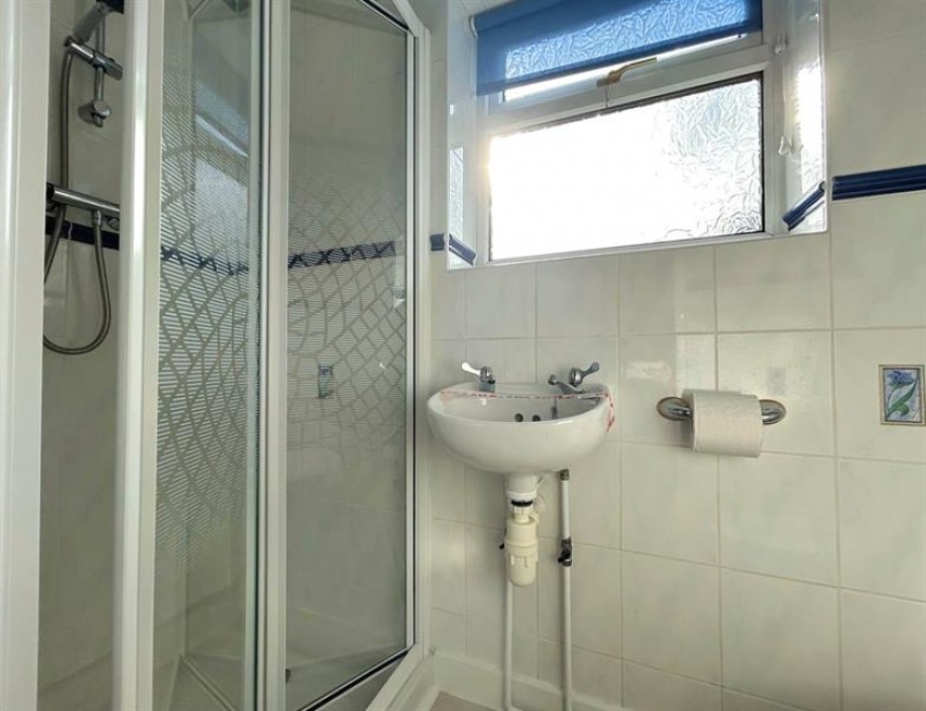 Images for Newlyn Drive, Sale