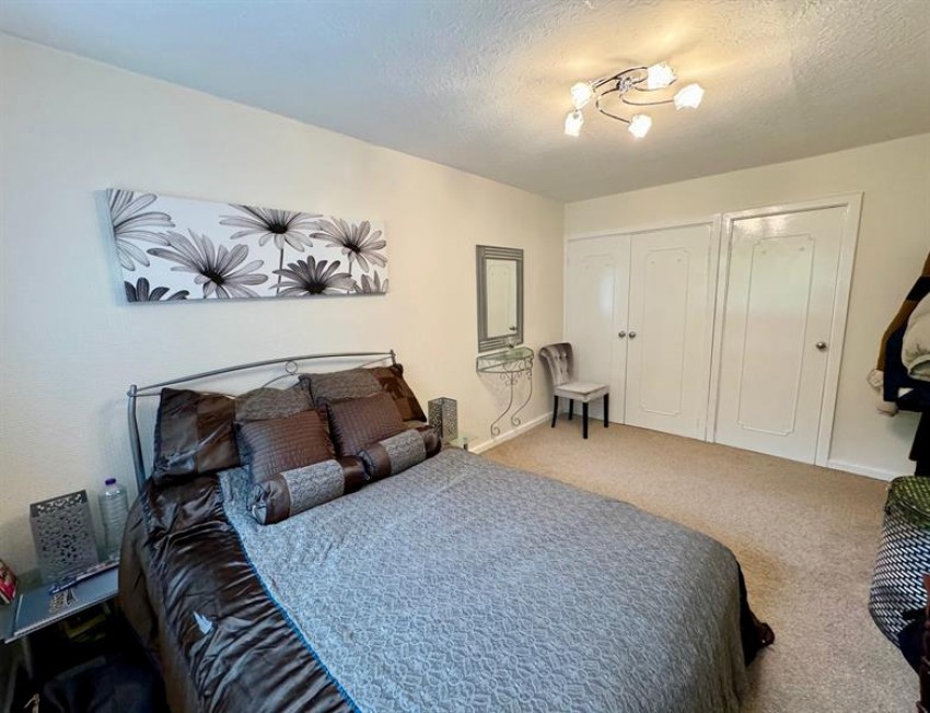 Images for 29 Briony Avenue, Hale, Altrincham