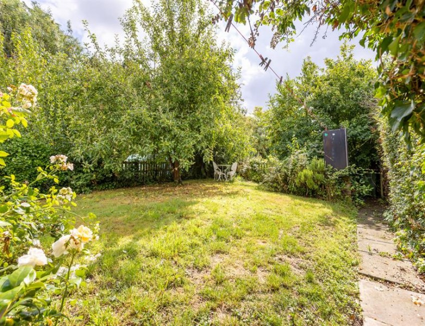 Images for THE SQUARE - beautiful detached cottage in semi rural hamlet 