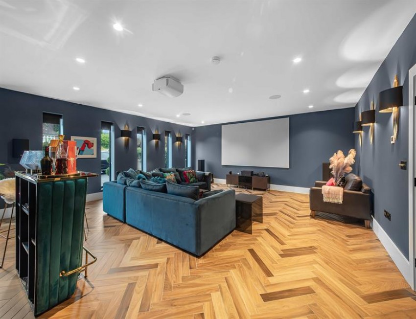 Images for Chapel Lane, Hale Barns, Altrincham