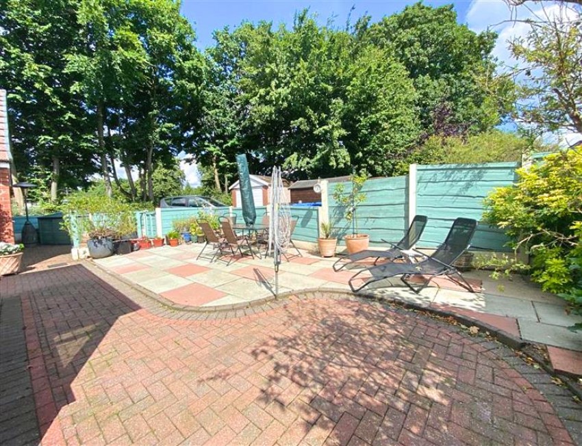 Images for Broad Road, Sale