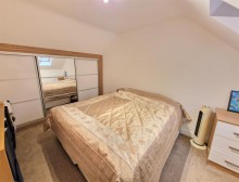 Images for Aylesbury Close, Broadheath