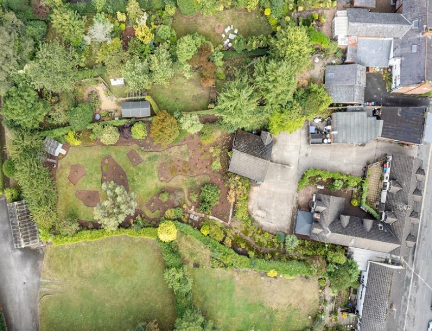 Images for THE GABLES - Large house and outstanding garden in Malpas