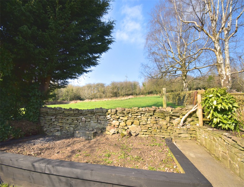 Images for New Road, Buxworth, High Peak