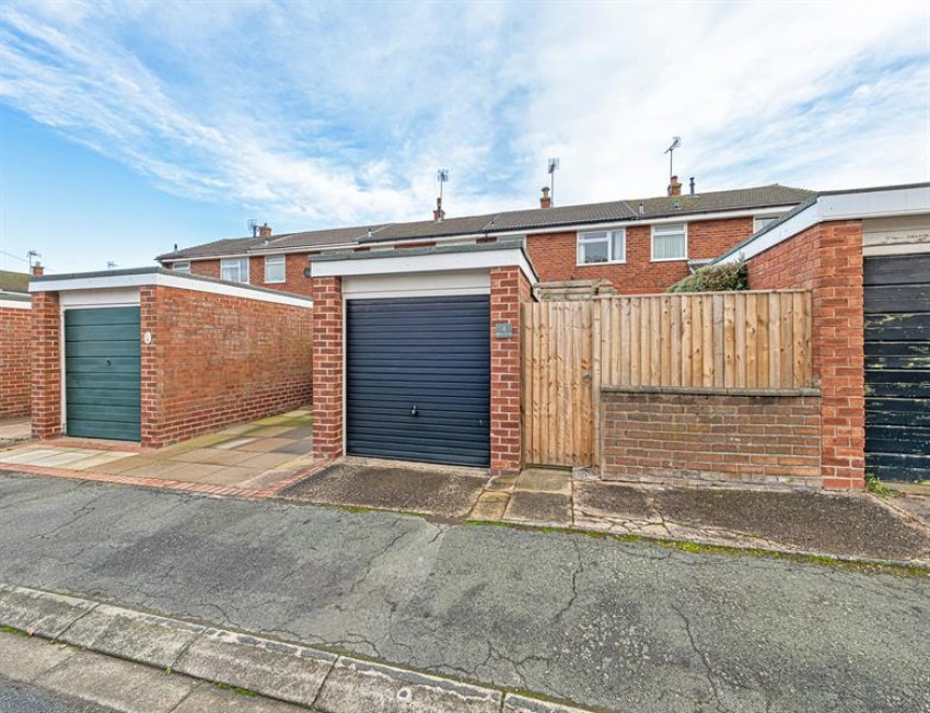 Images for Milton Grove, Helsby, Frodsham