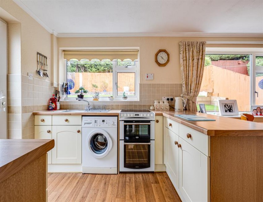 Images for Oathills Drive, Tarporley
