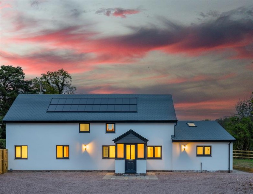 Images for Fantastic fully renovated modern cottage just outside Tarporley village