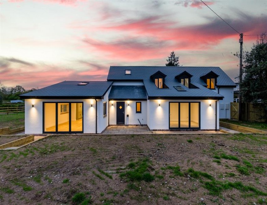 Images for Fantastic fully renovated modern cottage just outside Tarporley village