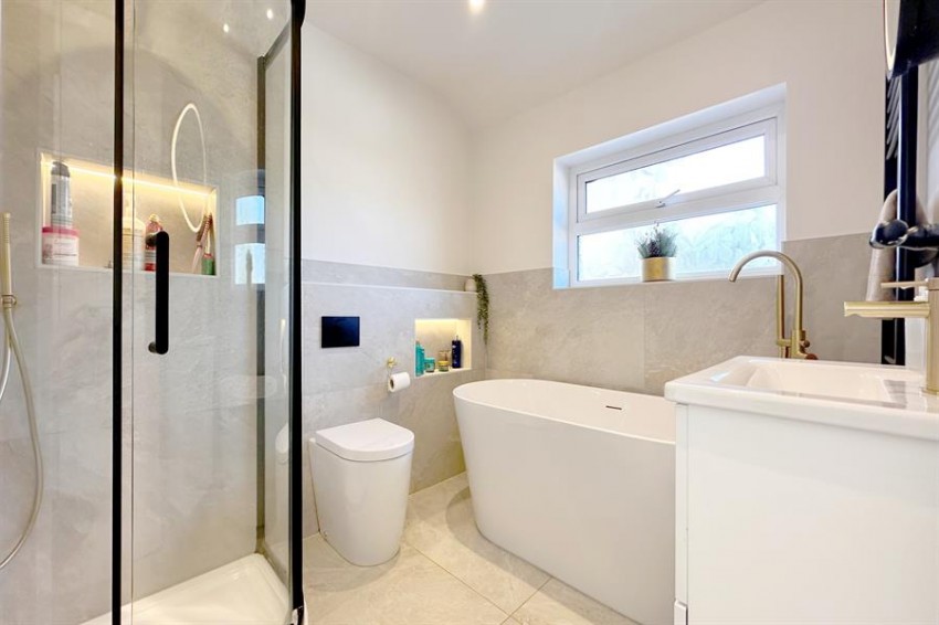 Images for Cherry Tree Avenue, Poynton