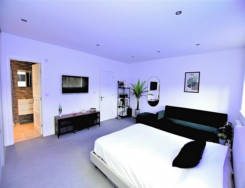 Images for Chester Road, Holmes Chapel