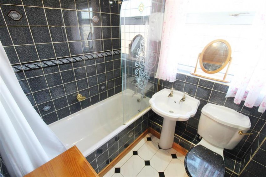 Images for Birchall Green, Woodley, Stockport