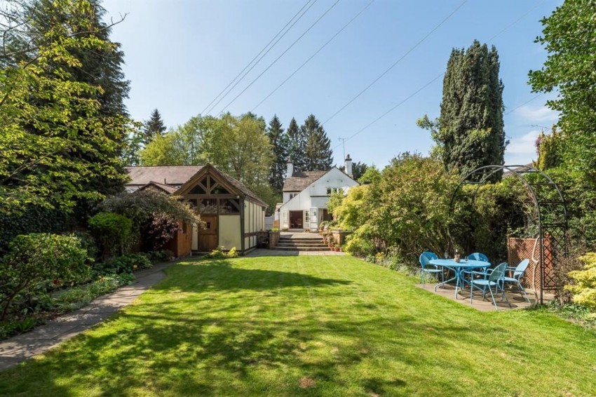 Images for 3 Macclesfield Road, Prestbury, SK10