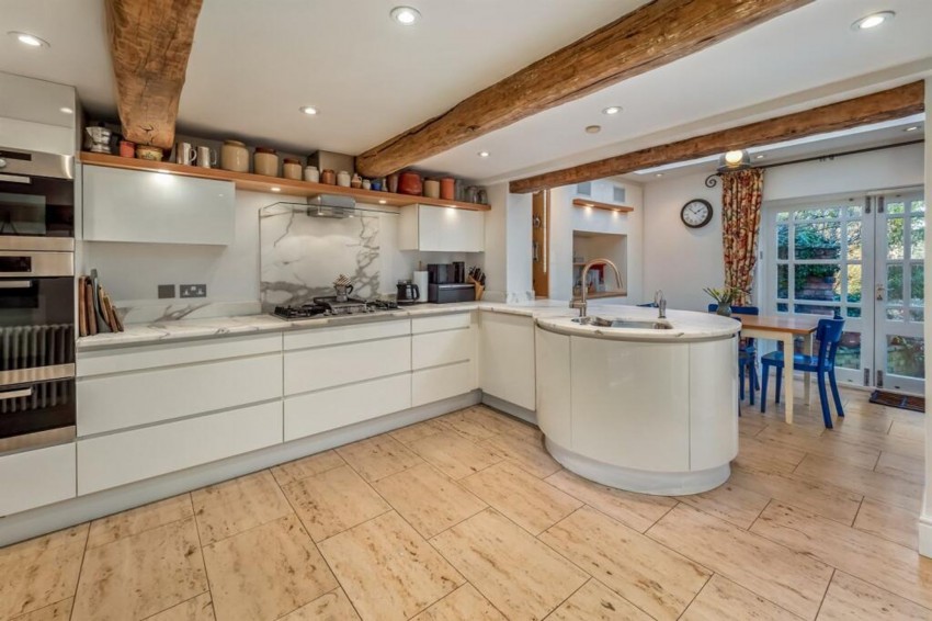 Images for 3 Macclesfield Road, Prestbury, SK10