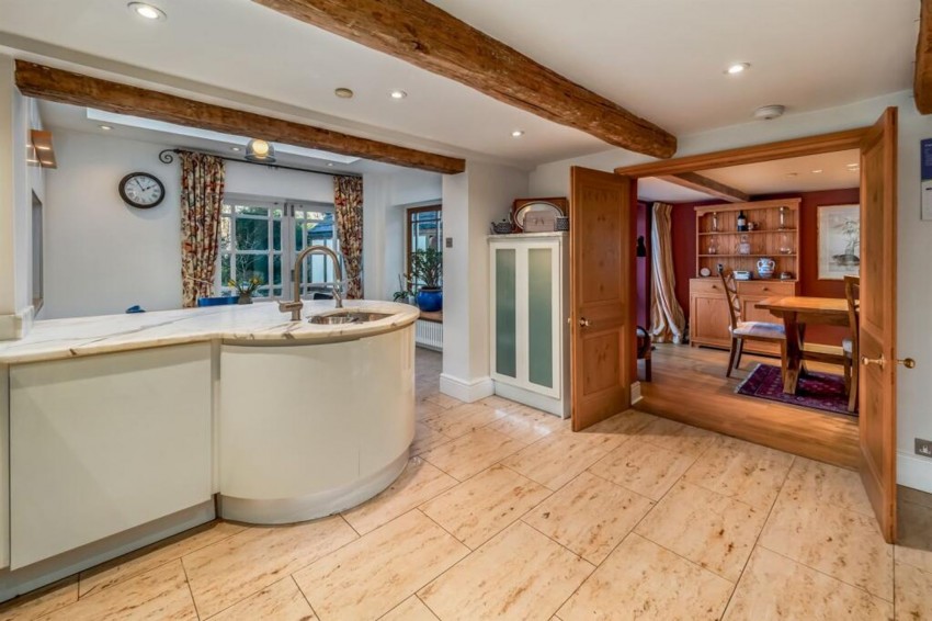 Images for 3 Macclesfield Road, Prestbury, SK10