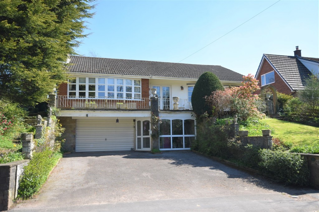 Hall Lane, Sutton, Macclesfield, 3 bedroom, Detached