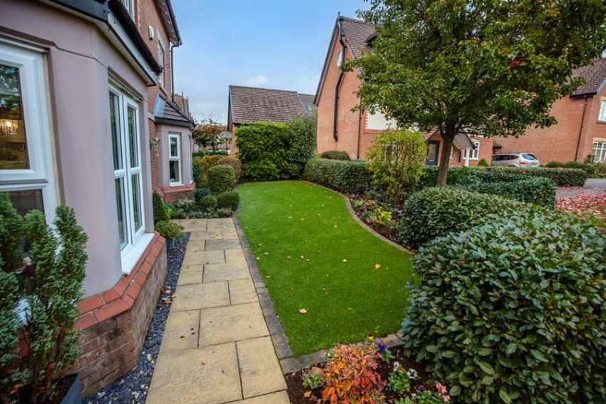 Images for Wellcroft Gardens, Lymm