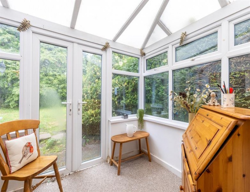 Images for House, double garage and annexe surrounded by fields on Basfords Lane