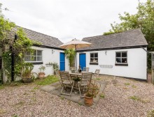 Images for House, double garage and annexe surrounded by fields on Basfords Lane