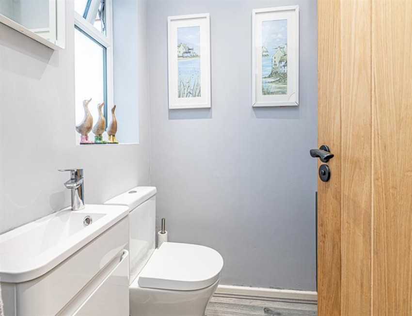 Images for Clifton Crescent, Frodsham