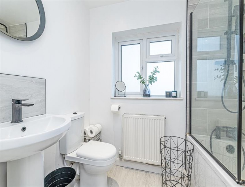 Images for Clifton Crescent, Frodsham