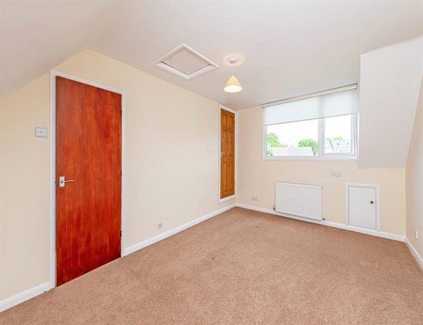 Images for Blue Hatch, Frodsham