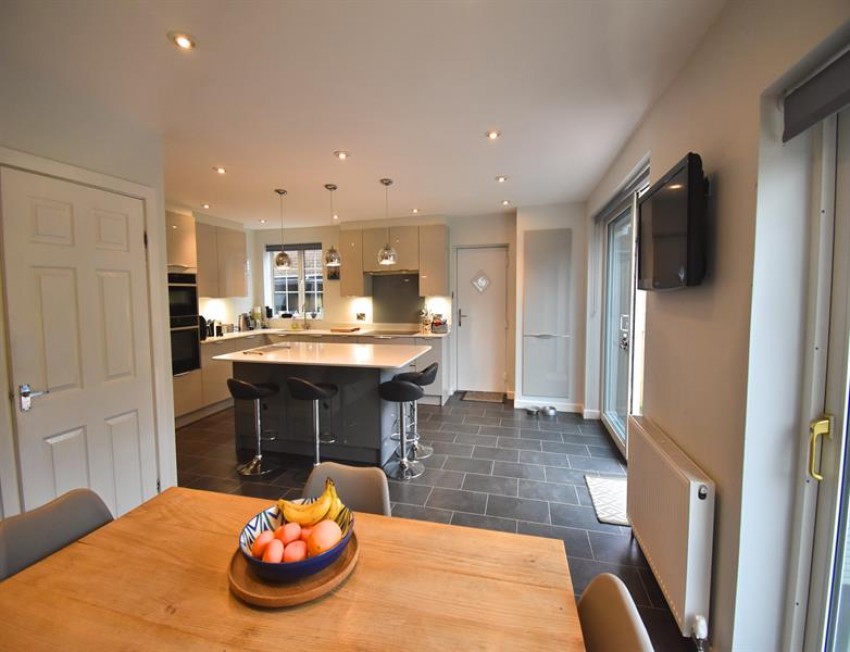 Images for Low Meadow, Whaley Bridge, High Peak
