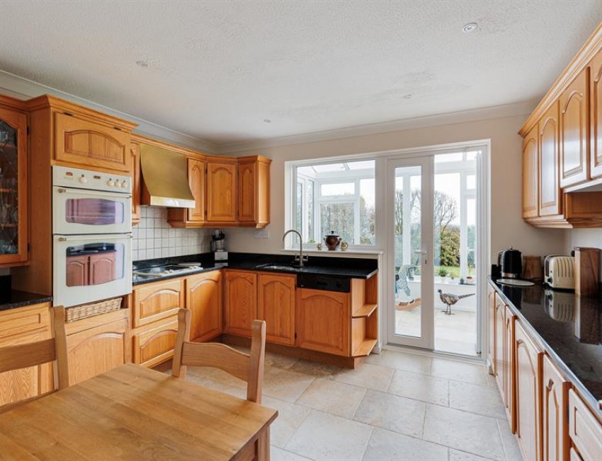 Images for Well Lane, Little Budworth, Tarporley