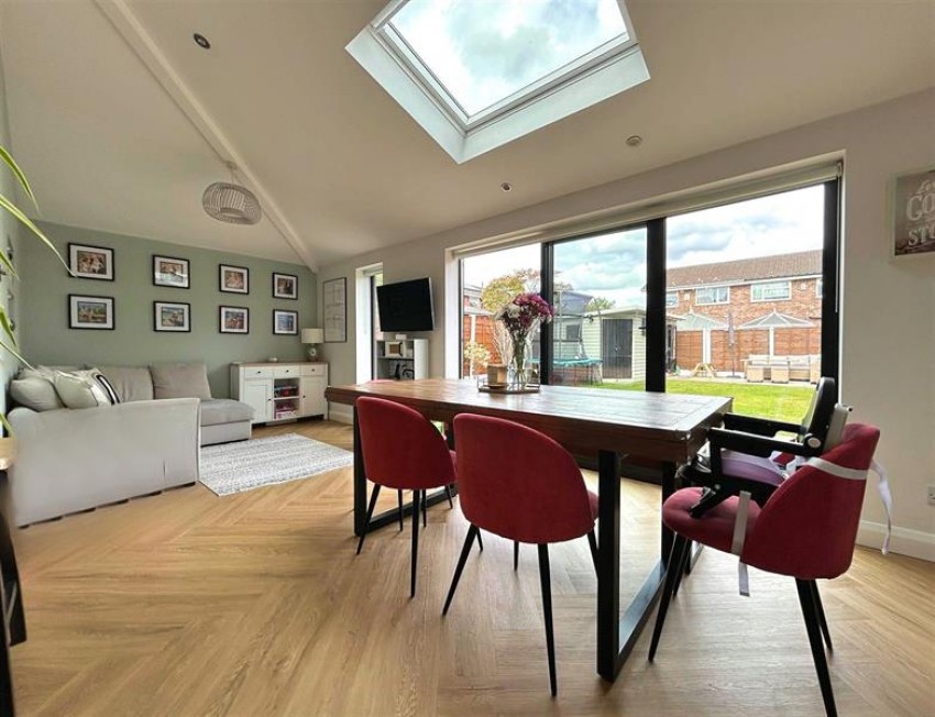 Images for Firtree Avenue, Sale