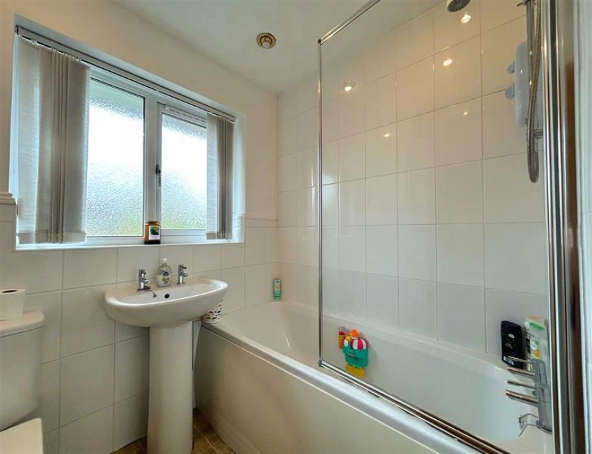 Images for Firtree Avenue, Sale