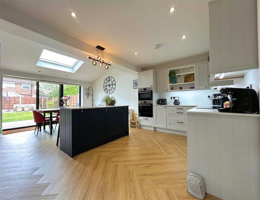 Images for Firtree Avenue, Sale