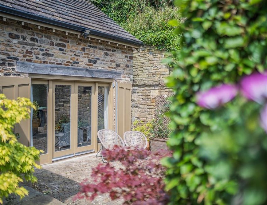 Images for Wellgate, Glossop
