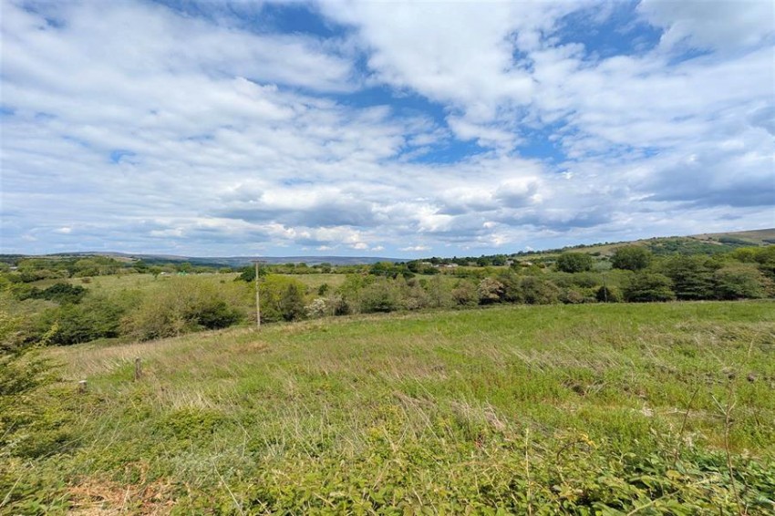 Images for Marple Road, Chisworth, Glossop