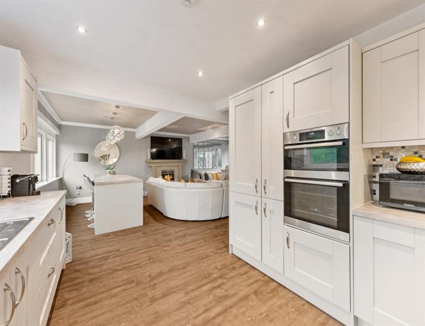 Images for 46a Moor End Road, Mellor