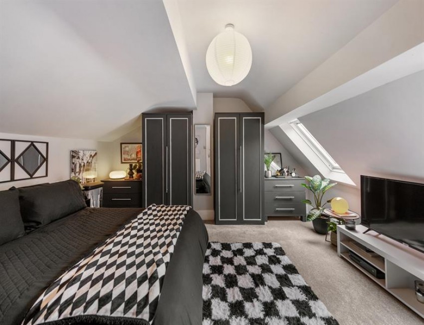 Images for 46a Moor End Road, Mellor