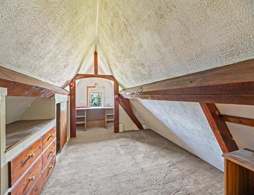 Images for Iconic Victorian Splendour in A Superb Setting 