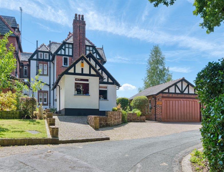 Images for Iconic Victorian Splendour in A Superb Setting 