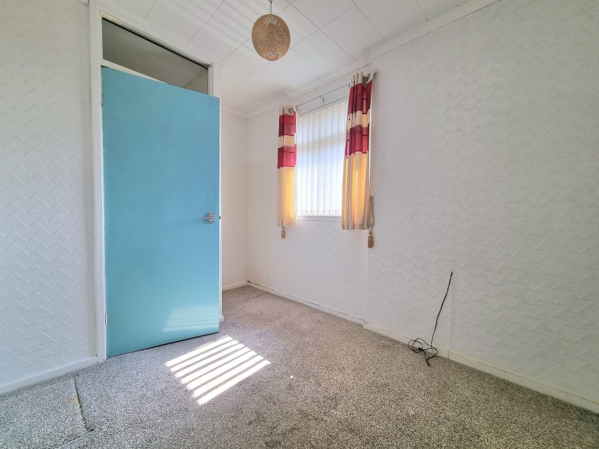 Images for Thirsk Avenue, Sale, M33