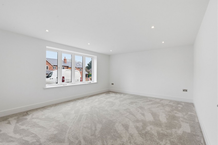 Images for Oak Gardens, Bunbury, CW6