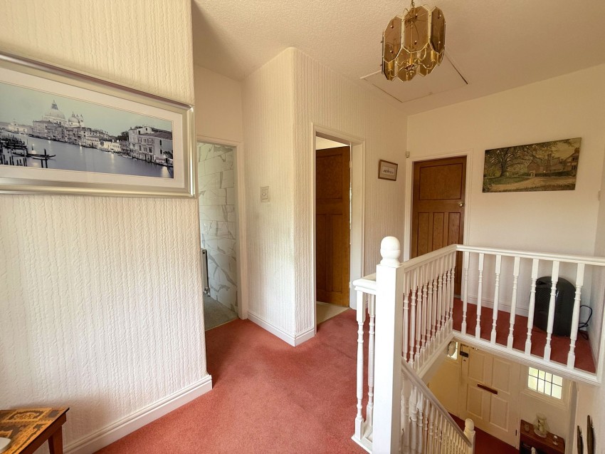 Images for Leith Avenue, Sale, M33