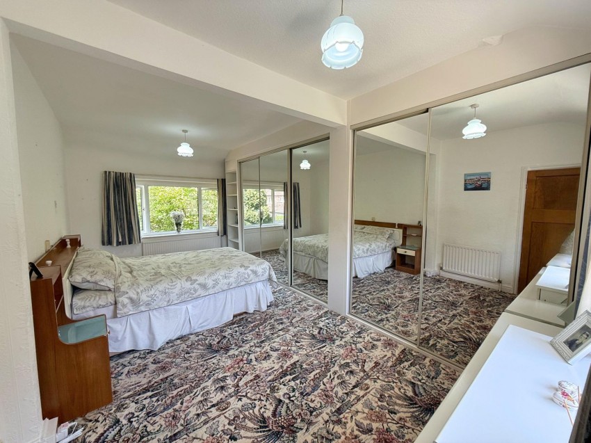 Images for Leith Avenue, Sale, M33