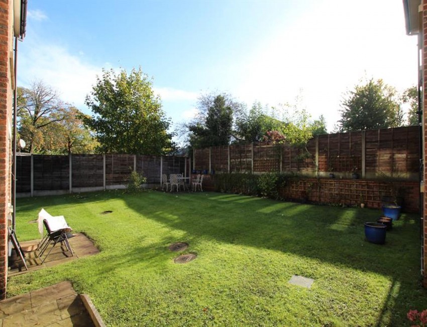 Images for Grove Lane, Hale, WA15