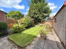 Images for Newlyn Drive, Sale, M33