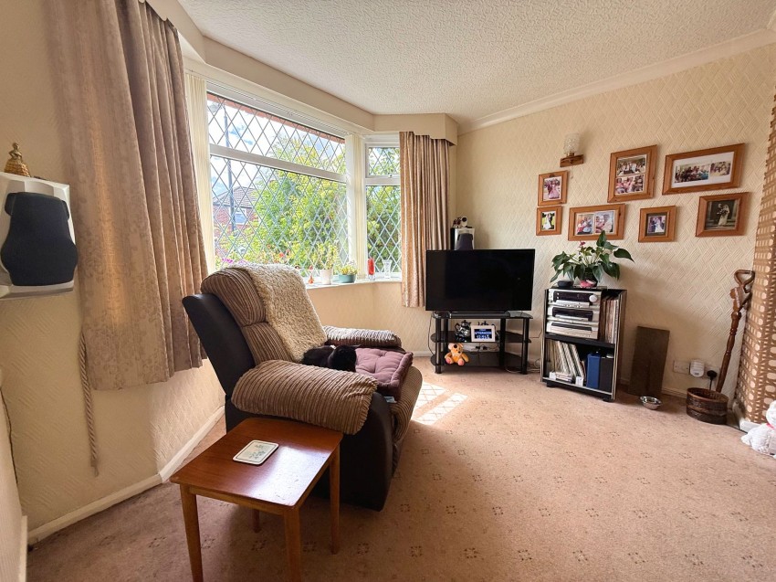 Images for Newlyn Drive, Sale, M33