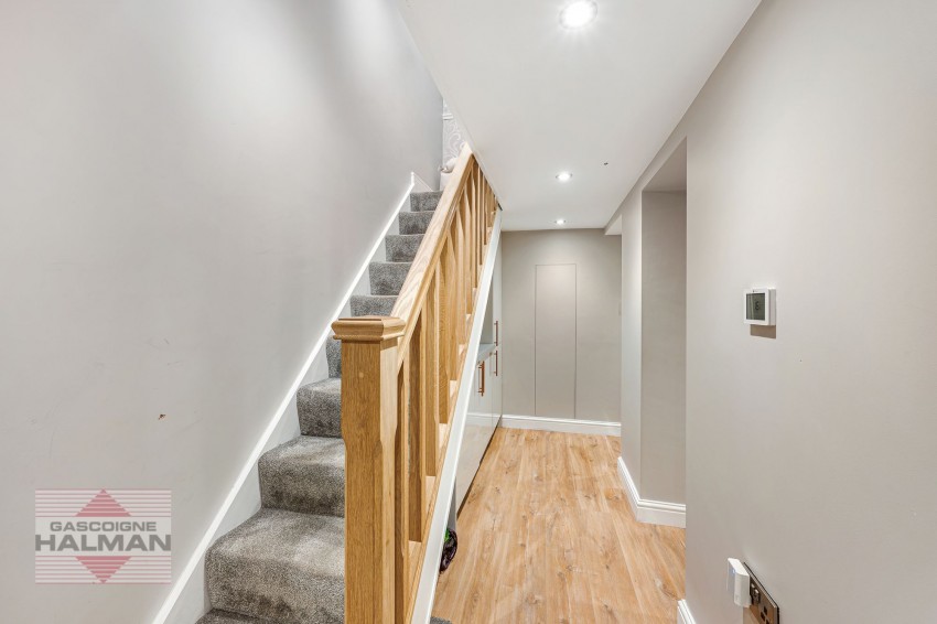 Images for Glebelands Road, Sale, M33