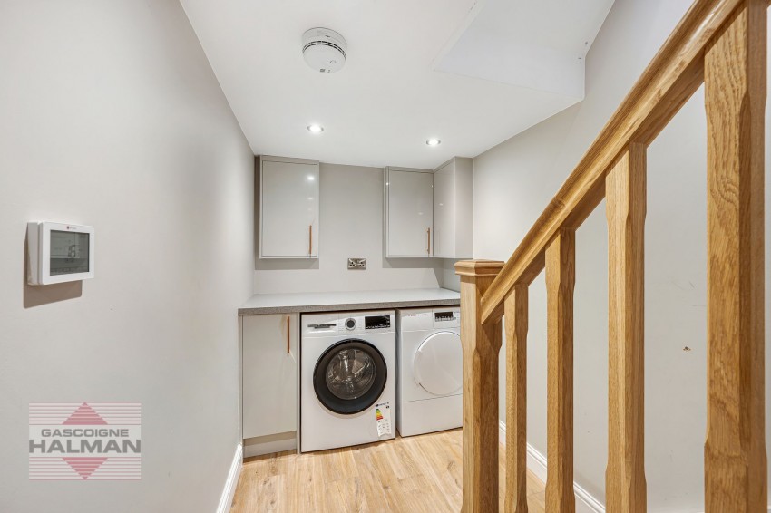 Images for Glebelands Road, Sale, M33
