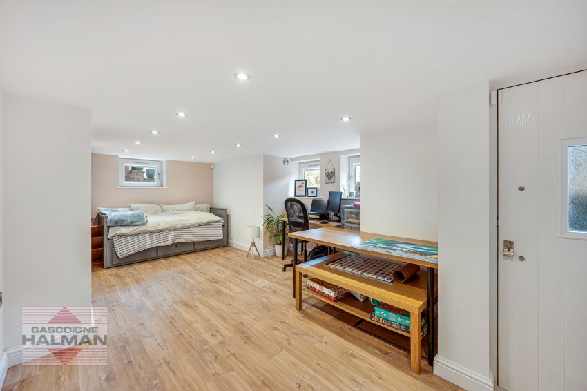 Images for Glebelands Road, Sale, M33