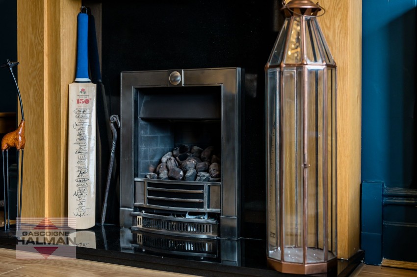 Images for Glebelands Road, Sale, M33